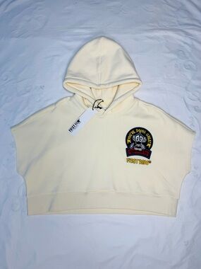 First Row You're Doing Great Cropped Boxy Short Sleeve
Hoodie